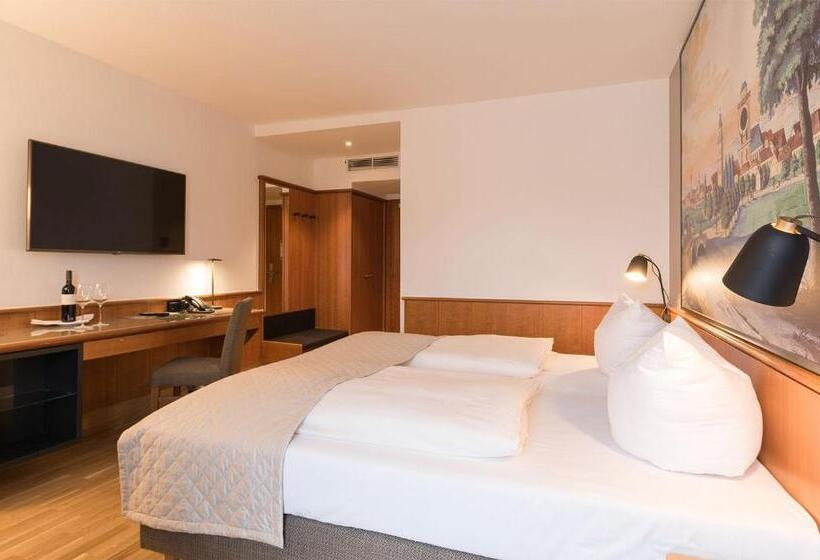 غرفة ديلوكس, Bayerischer Hof