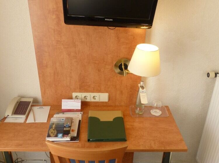 스탠다드 싱글 룸, Bayerischer Hof Starnberg