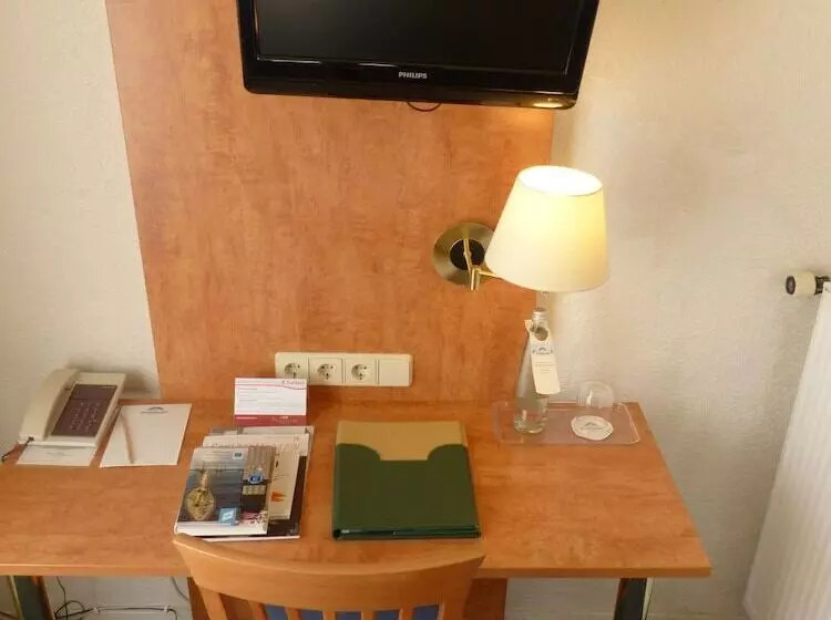 スタンダードシングルルーム, Bayerischer Hof Starnberg