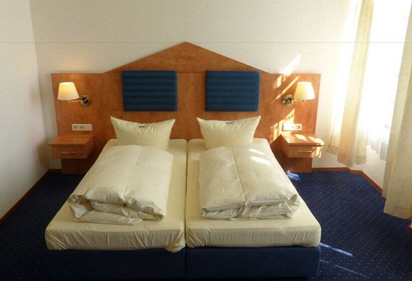 Номер Стандарт Трехместный, Bayerischer Hof Starnberg
