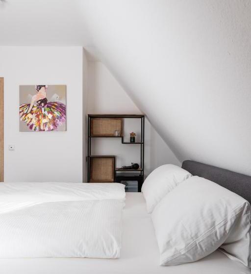 Quarto Basic, Dortmunder Hof