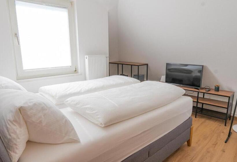 Quarto Basic, Dortmunder Hof