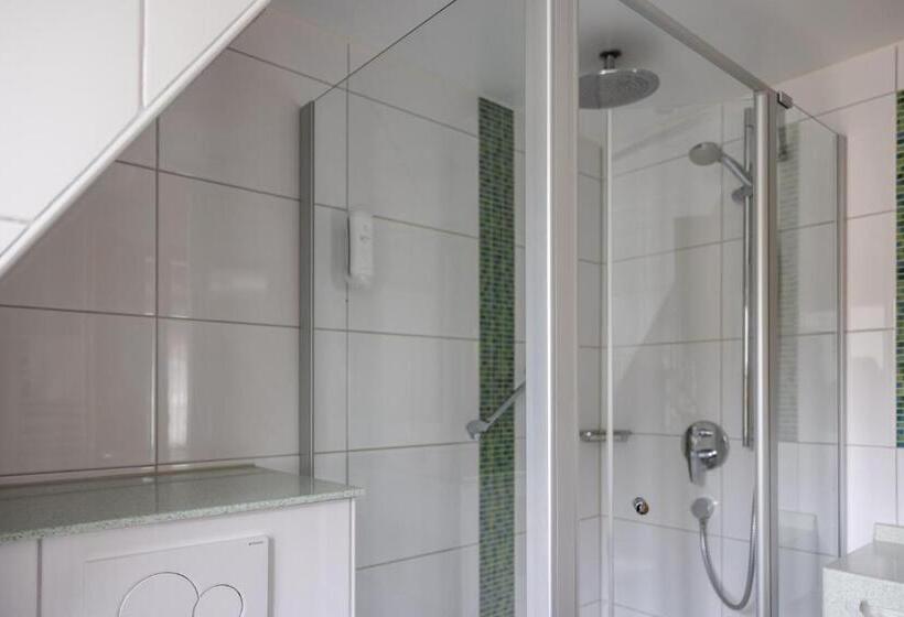 标准间, Garni Lehrertal