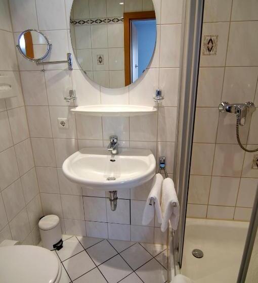 标准间, Garni Lehrertal