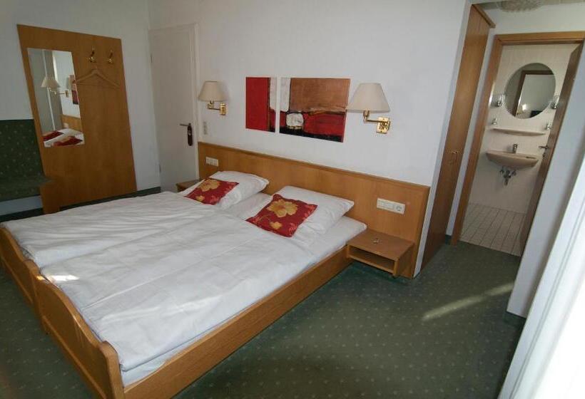 舒适型房间, Garni Lehrertal