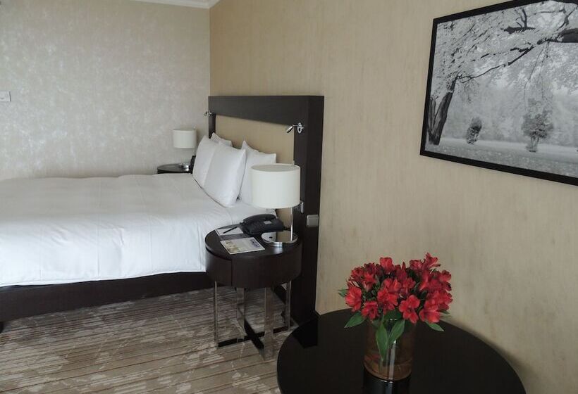 Номер Deluxe, Hilton Munich Park