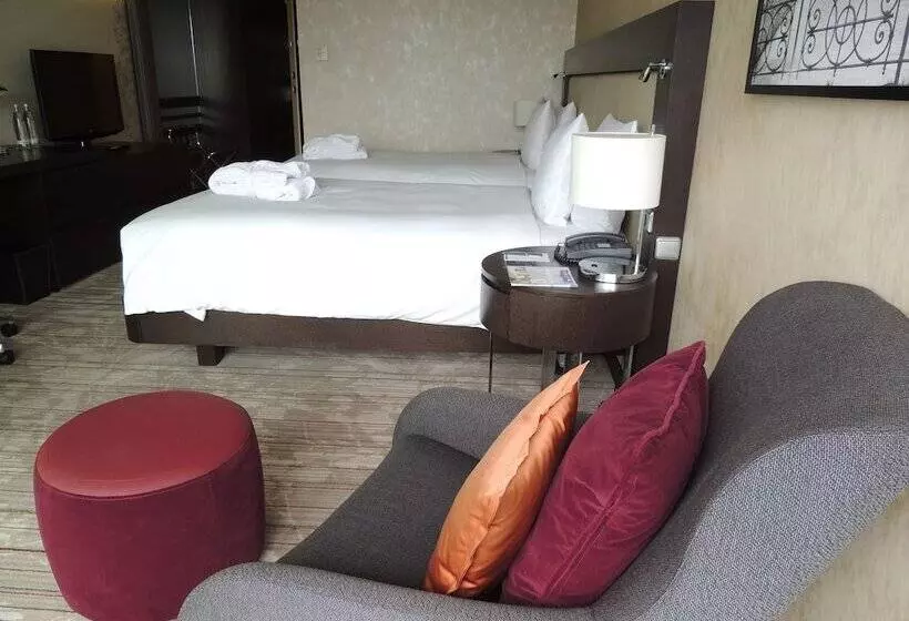 Camera Deluxe, Hilton Munich Park