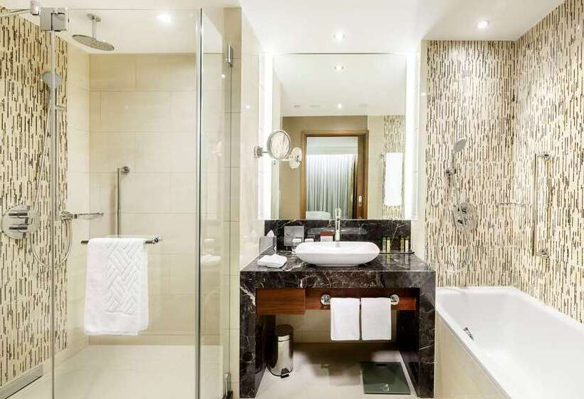 带大床的行政房间, Hilton Munich Park