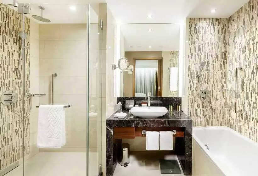 Camera Business Letto King, Hilton Munich Park