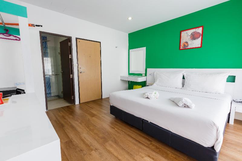 اتاق استاندارد سه نفره, Hirsch