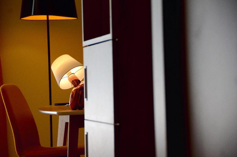 اتاق استاندارد, Hirsch