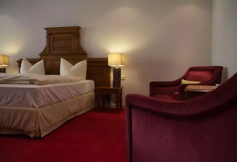 コンフォートトリプルルーム, Historik Hotel Goldener Hirsch Rothenburg