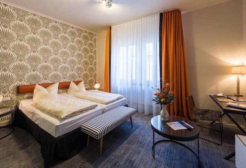 חדר קומפורט, Historik Hotel Goldener Hirsch Rothenburg