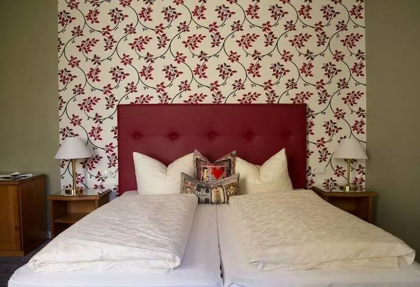 コンフォートルーム, Historik Hotel Goldener Hirsch Rothenburg