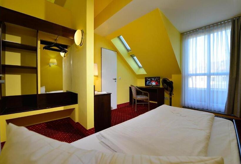 غرفة قياسية فردية, Invite Hotel Nürnberg City