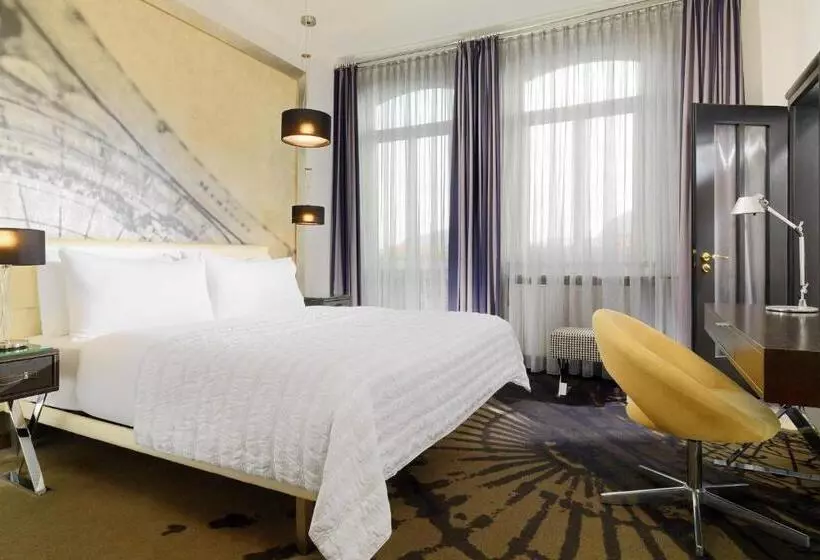 اتاق لوکس با تخت بزرگ, Le Méridien Grand Hotel Nürnberg