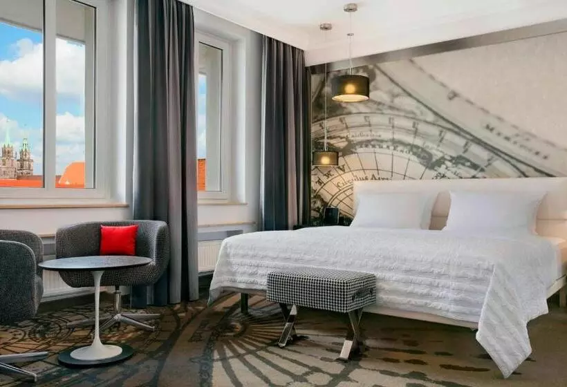 اتاق دلوکس با تخت کینگ و چشم‌انداز شهر, Le Méridien Grand Hotel Nürnberg