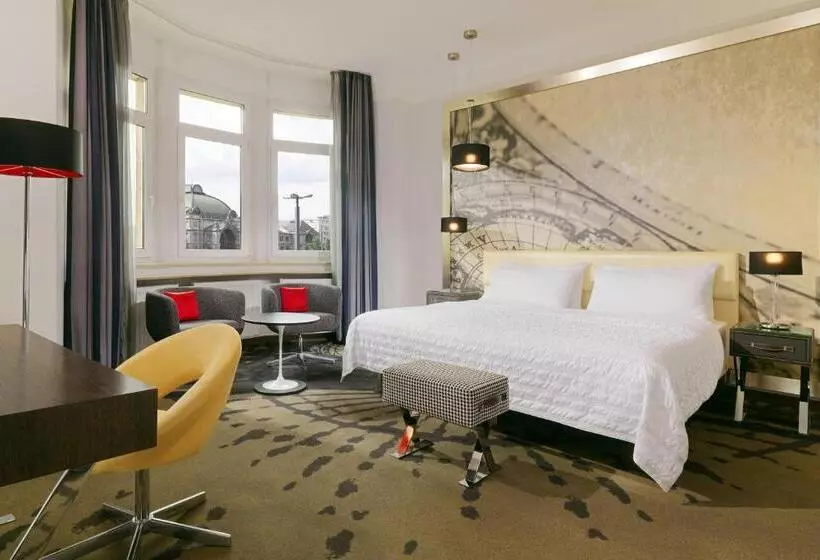 اتاق دلوکس با تخت کینگ و چشم‌انداز شهر, Le Méridien Grand Hotel Nürnberg