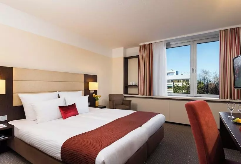 デラックスルーム, Leonardo Hotel Munich Arabellapark
