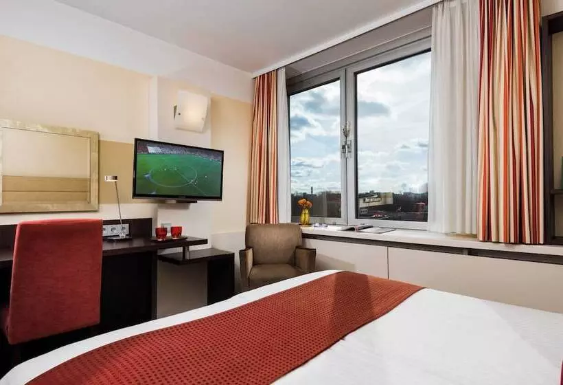 コンフォートルーム, Leonardo Hotel Munich Arabellapark