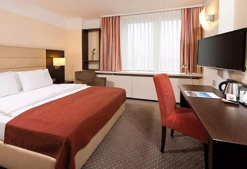 コンフォートルーム, Leonardo Hotel Munich Arabellapark