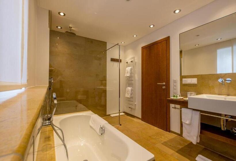 Номер Комфорт, Neumühle Resort & Spa