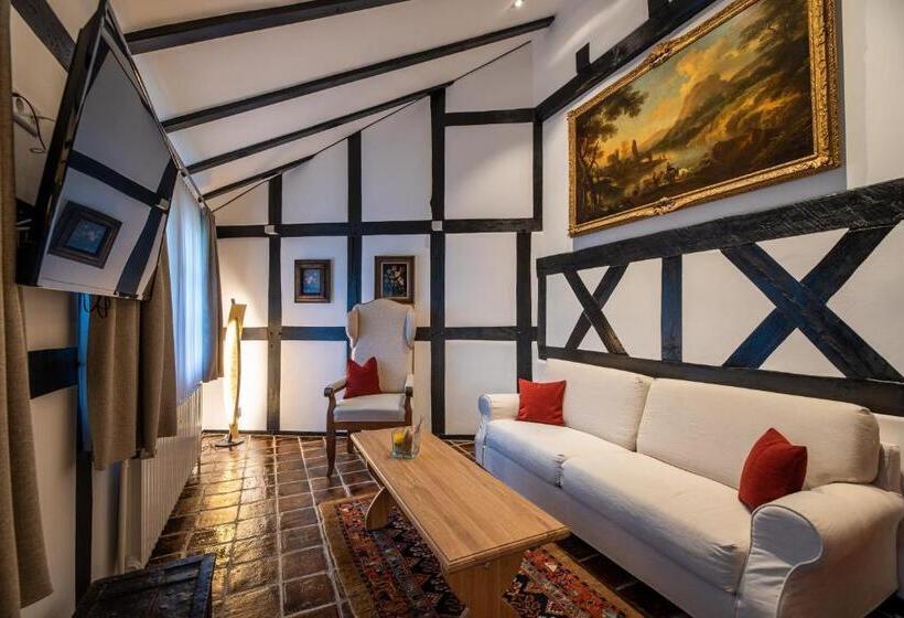 Полулюкс, Neumühle Resort & Spa