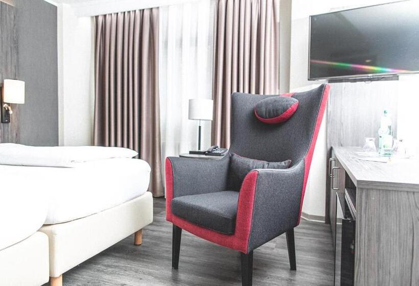 Номер Стандарт Трехместный, Plaza Hotel Buchhorner Hof