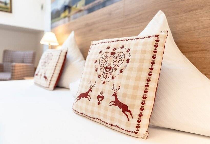 주니어 스위트, Sauerlacher Post