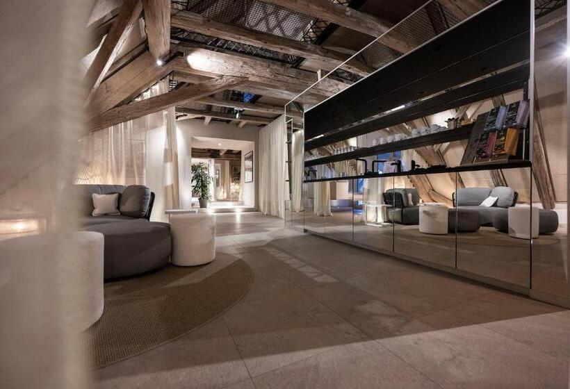 Номер Superior, & Spa Goldene Rose