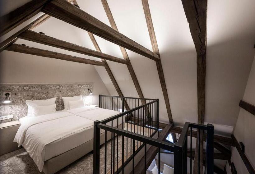 Люкс Повышенной Комфортности, & Spa Goldene Rose