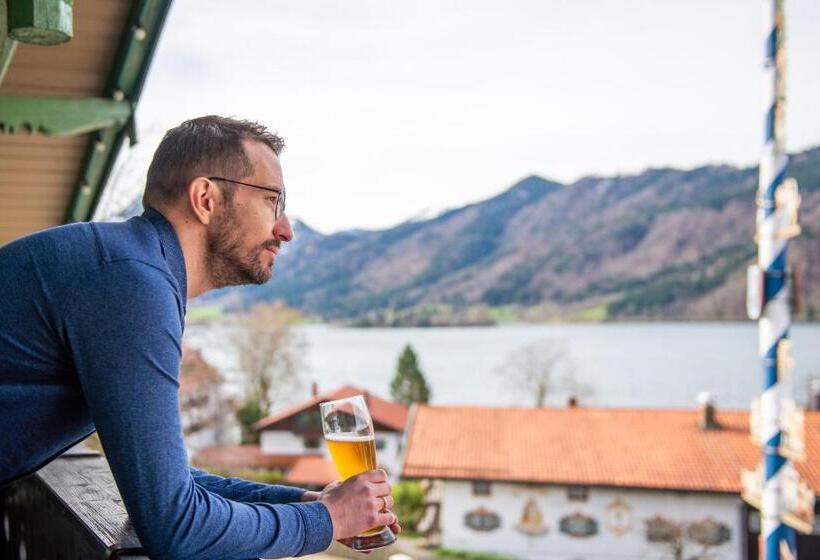 Comfort room with balcony, Terofal