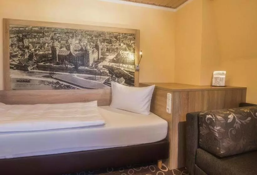 Quarto Superior Individual, Wilder Mann