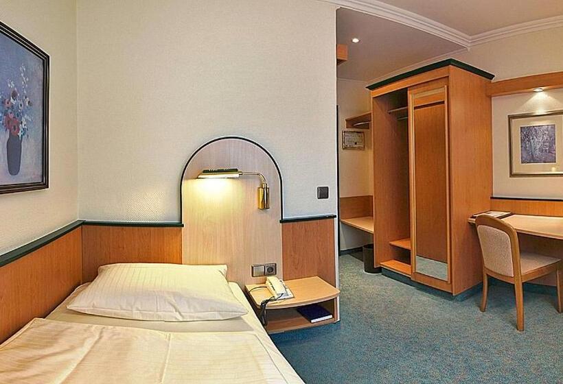 Номер Стандарт Индивидуальный, Parkhotel Crombach