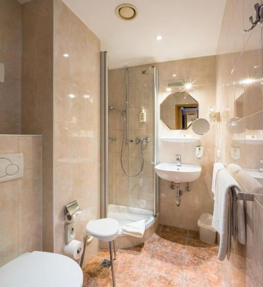 Номер Стандарт Индивидуальный, Parkhotel Crombach