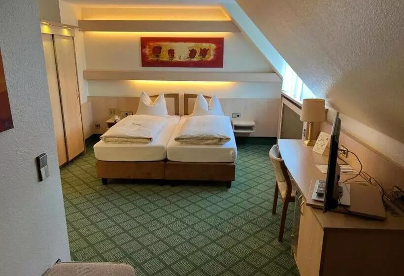 デラックスルーム, Parkhotel Crombach
