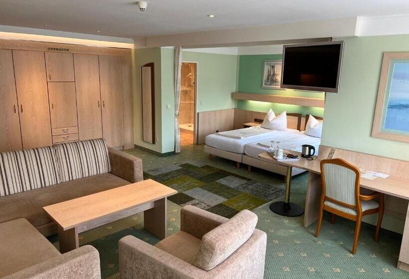 Полулюкс Одноместный с Террасой, Parkhotel Crombach