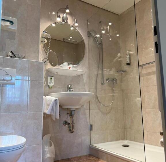 Полулюкс Одноместный с Террасой, Parkhotel Crombach