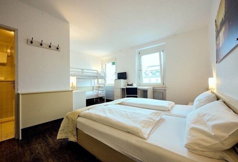 اتاق استاندارد چهار تخته, The 4you Hostel & Hotel Munich