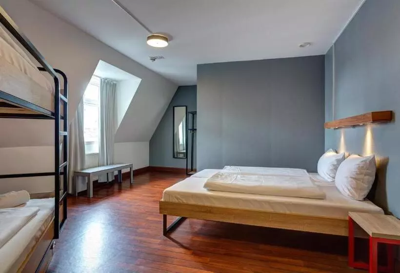 اتاق استاندارد چهار تخته, Urban House Copenhagen By Meininger