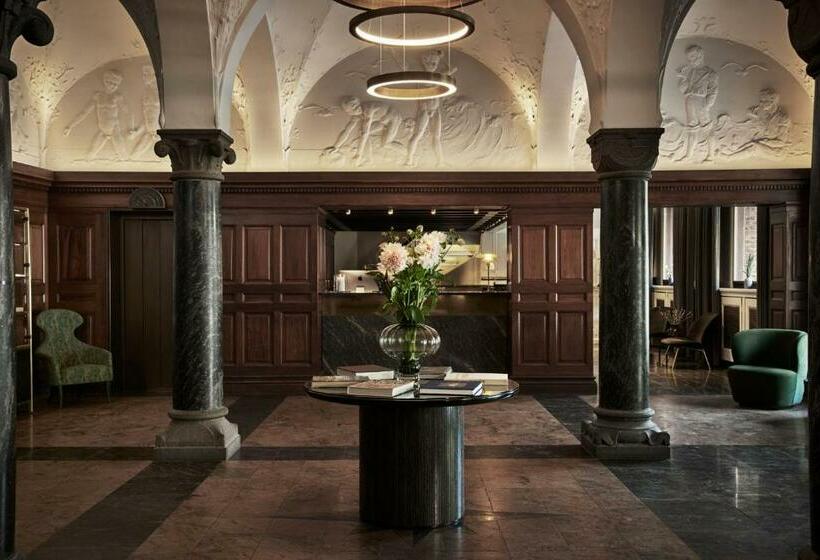 Номер Стандарт, Ascot