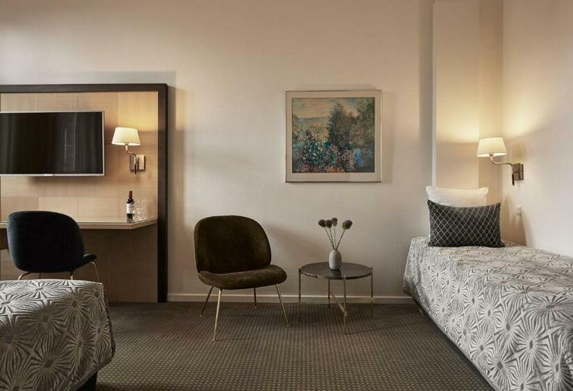 Номер Стандарт, Ascot