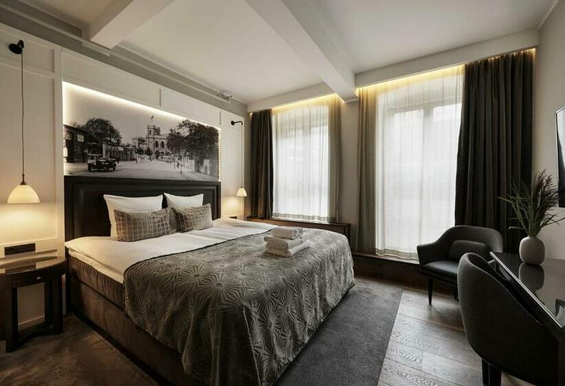 Номер Стандарт, Ascot