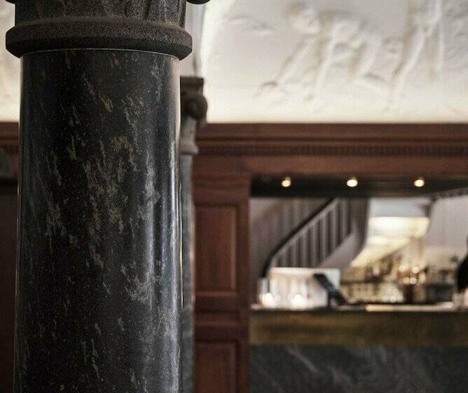 Номер Superior, Ascot