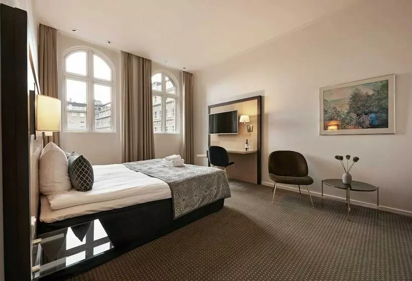 Chambre Triple Standard, Ascot