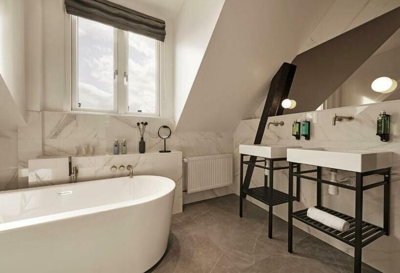 Номер Deluxe, Ascot