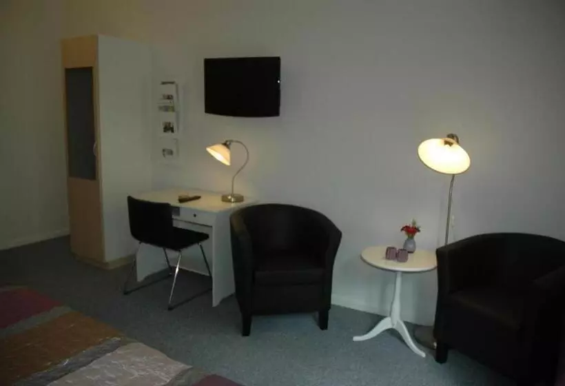 スタンダードルーム, Bromølle Kro