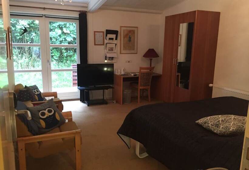 غرفة عائلية, Bromølle Kro