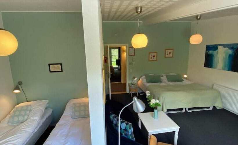 غرفة عائلية, Bromølle Kro