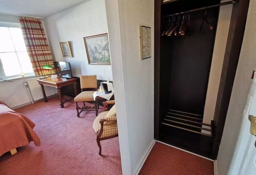 Quarto standard, Dagmar